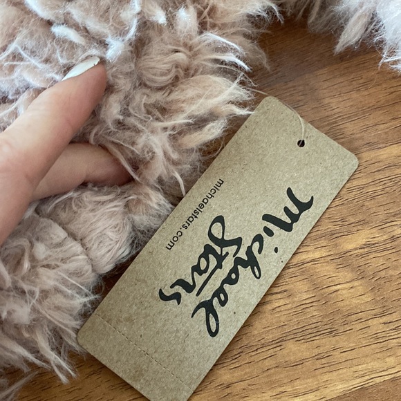 Michael Starr, Sherpa, eternity, scarf and blush - Picture 2 of 2